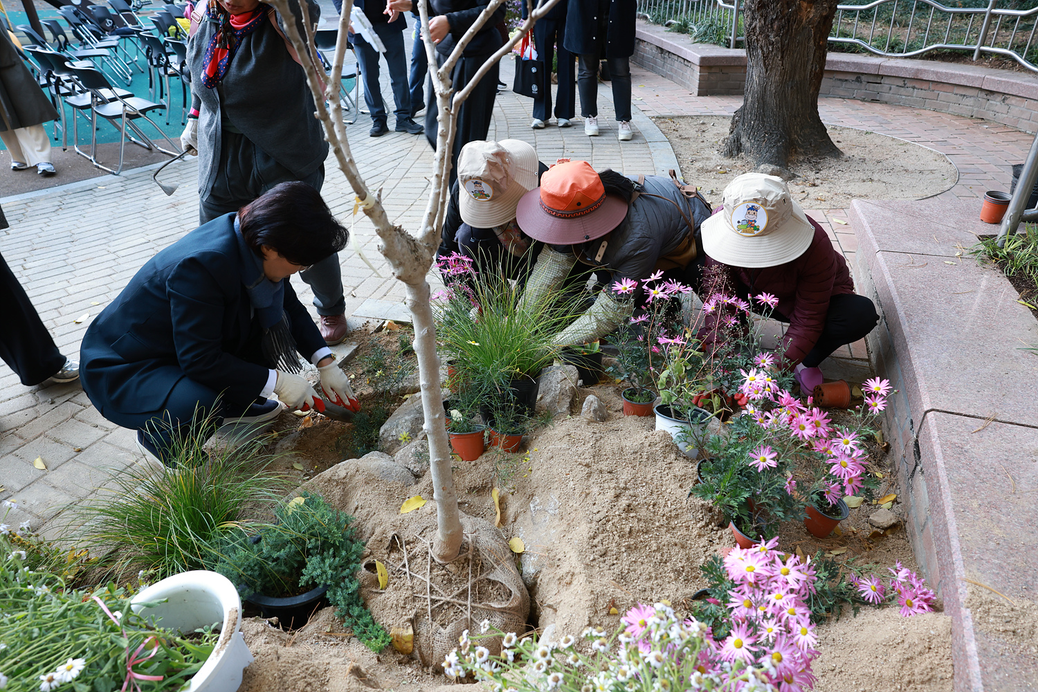 세대동행_어르신 동행정원_조성행사 이미지