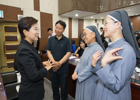사회적 자립을 위한 청소년 직업체험 연계식 이미지